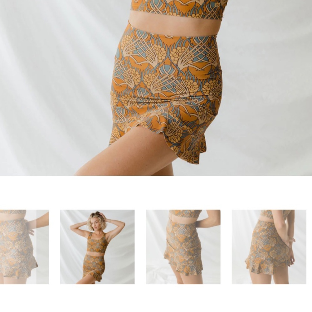 Albion Fit GOLDEN HOUR HIGH WAISTED SWIM SKIRT (large)